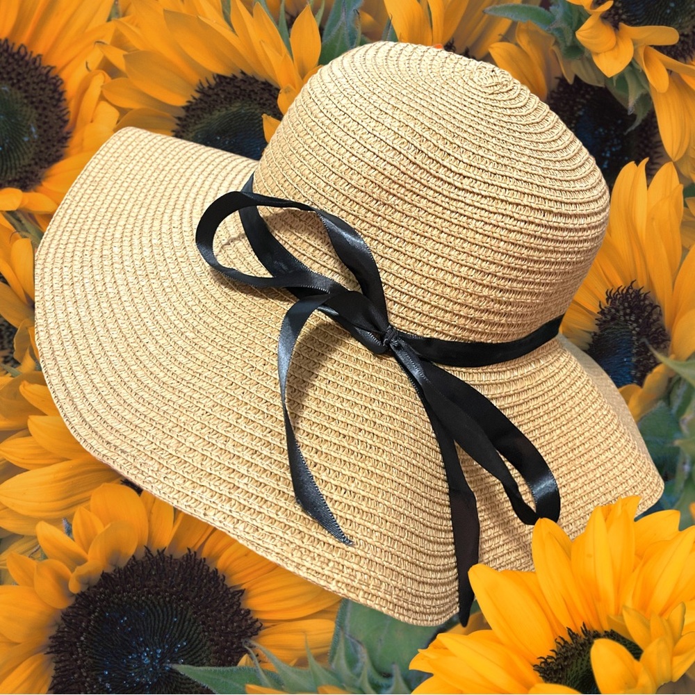 SHEIN Floppy Beach Hat with Ribbon